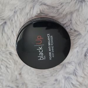 Black up anti shine setting powder 01
